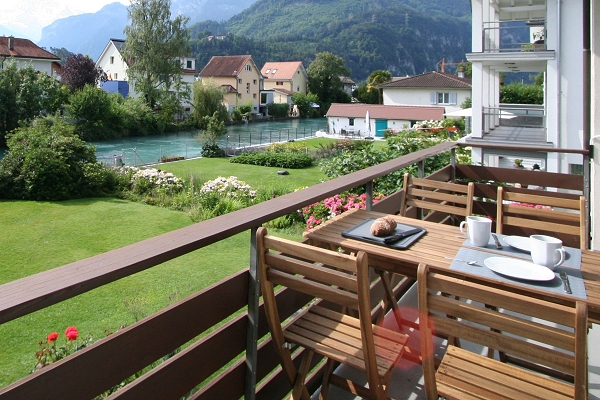 Aareblick, Interlaken West